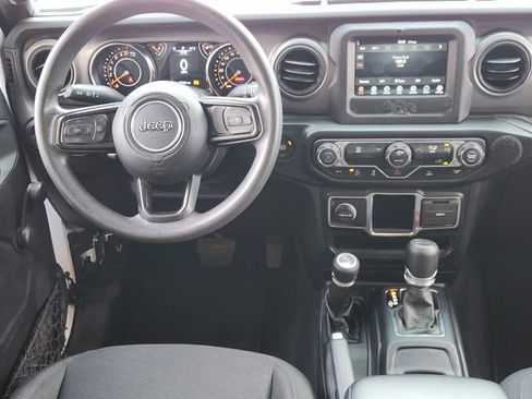 Certified 2022 Jeep Wrangler Sport AWD/4WD image 24