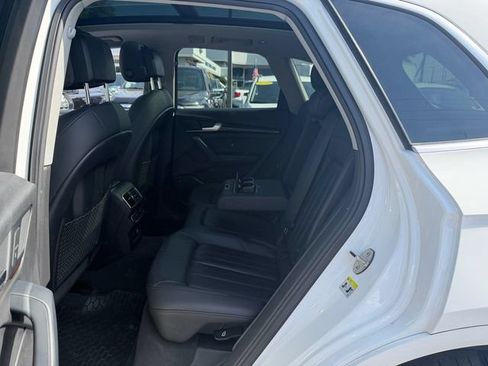 Used 2019 Audi Q5 2.0T Premium Plus w/ Premium Plus Package AWD/4WD image 11