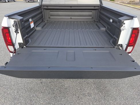 New 2026 Honda Ridgeline Black Edition image 23