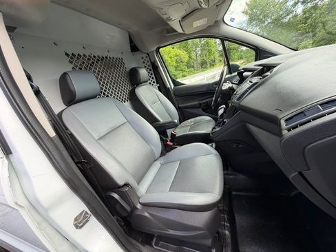 Used 2017 Ford Transit Connect XL FWD image 15