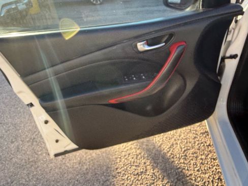 Used 2015 Dodge Dart GT image 12