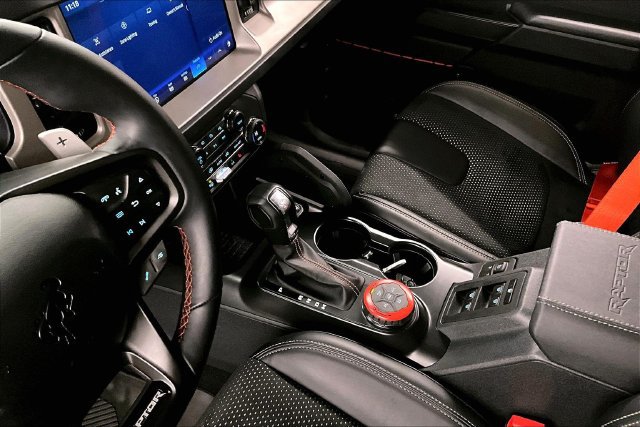 Used 2024 Ford Bronco Raptor AWD/4WD image 18