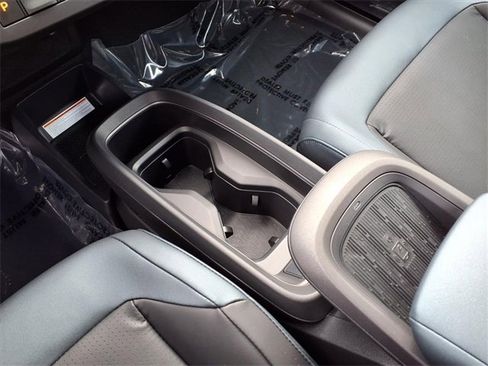 New 2026 Nissan Leaf SV+ w/ Illuminated Package image 17