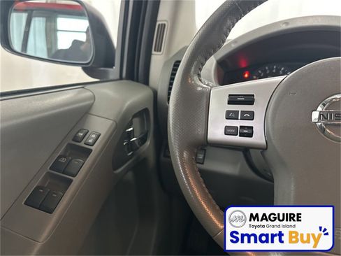 Used 2017 Nissan Frontier SV w/ SV Value Truck Package image 6