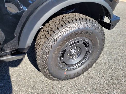 New 2025 Ford Bronco Badlands w/ Sasquatch Package image 15