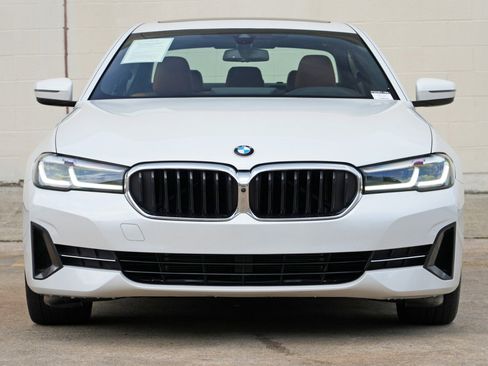 Used 2021 BMW 530i w/ Convenience Package RWD image 6