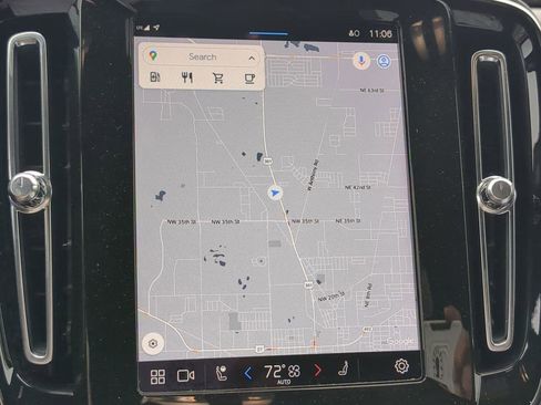 New 2024 Volvo XC40 Recharge Ultimate w/ Protection Package Premier image 18