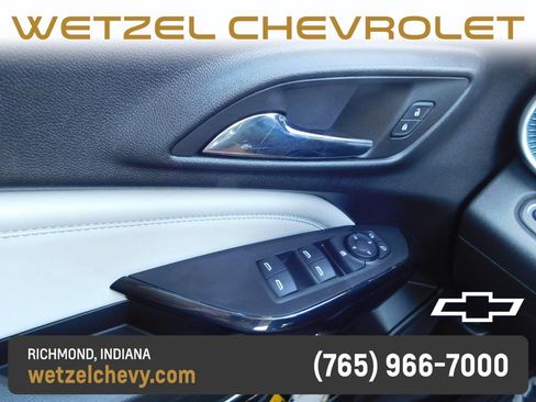 Used 2025 Chevrolet Trax LT w/ Driver Confidence Package FWD image 25