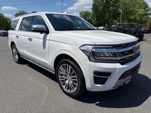 Used 2024 Ford Expedition Max Platinum AWD/4WD image 6