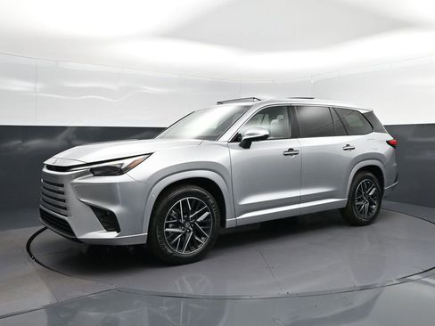 New 2026 Lexus TX 350 AWD image 3