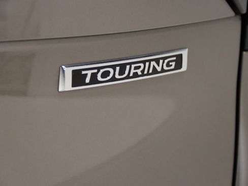 Used 2025 Subaru Forester Touring image 13