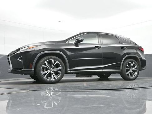 Used 2018 Lexus RX 450h AWD w/ Premium Package image 16