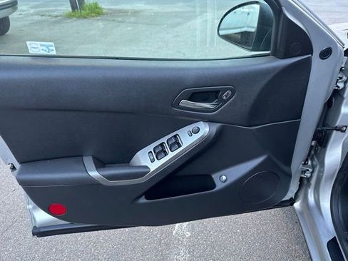 Used 2005 Pontiac G6 GT w/ Premium Value Package image 14