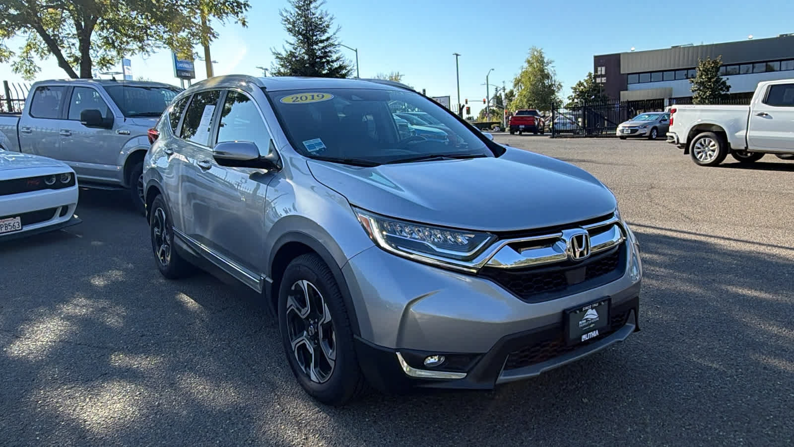 Used 2019 Honda CR-V Touring image 3