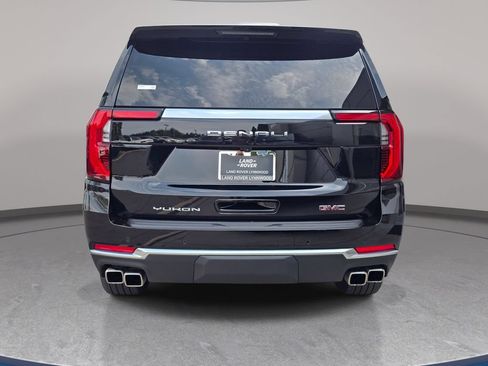 Used 2026 GMC Yukon Denali AWD/4WD image 7