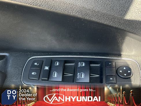 Used 2023 Chrysler 300 S w/ Comfort Group image 24