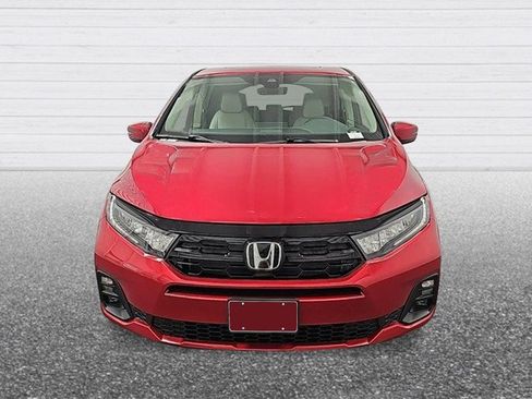 New 2026 Honda Odyssey Touring image 7