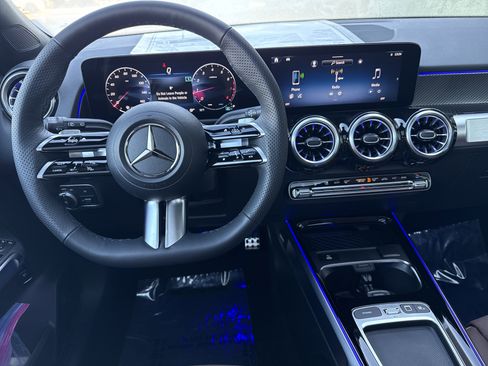 New 2026 Mercedes-Benz GLB 250 image 33