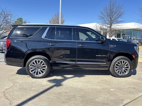 Used 2024 GMC Yukon Denali Ultimate w/ LPO, Floor Liner Package image 2