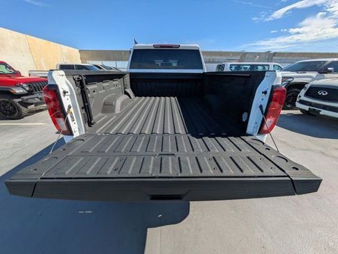 Used 2024 GMC Sierra 2500 SLE w/ SLE Value Package; image 11