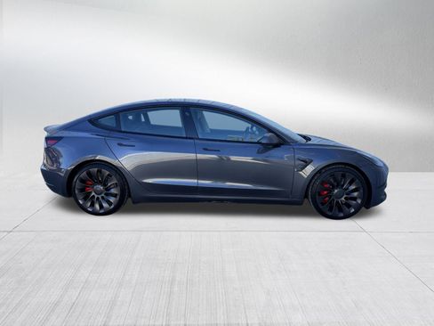Used 2022 Tesla Model 3 Performance image 5