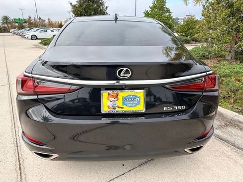 Used 2021 Lexus ES 350 Ultra Luxury w/ Accessory Package 2 image 12