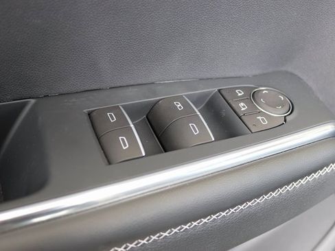 New 2025 GMC Acadia Denali w/ Super Cruise Package image 10