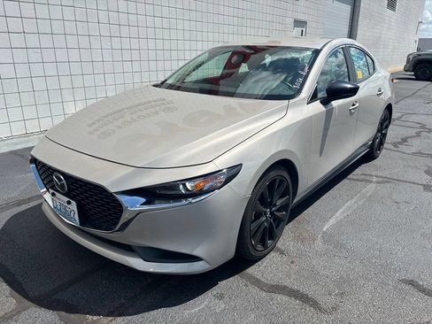 Used 2024 MAZDA MAZDA3 s FWD image 1