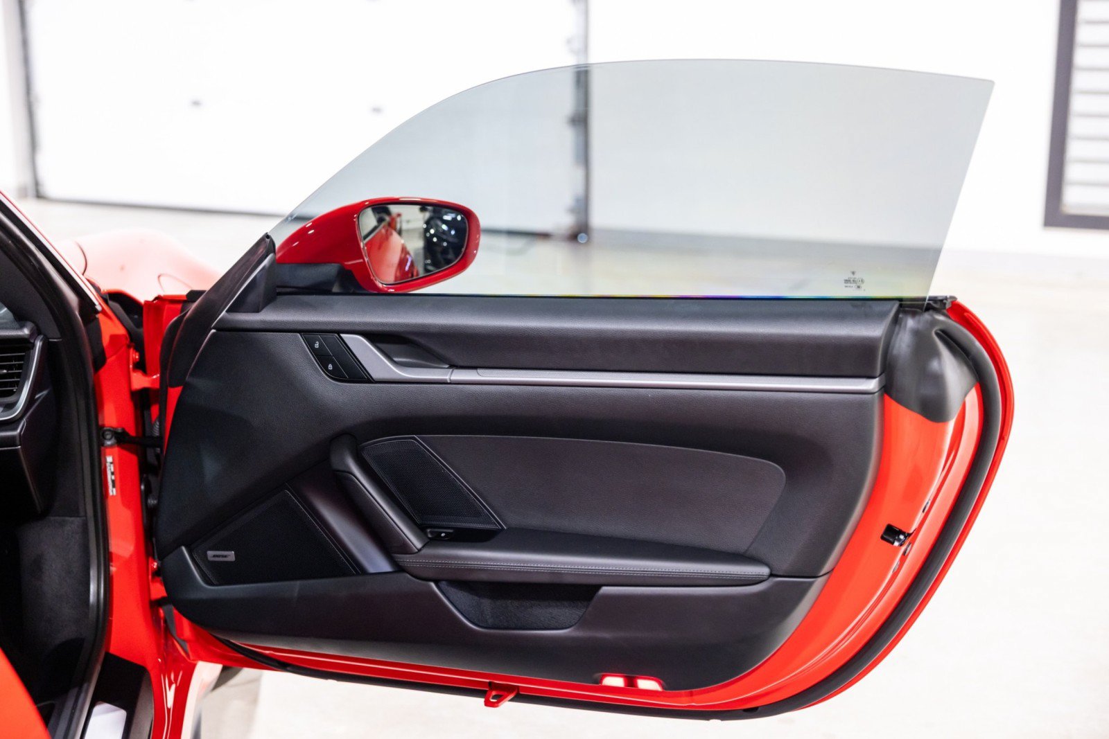 Used 2024 Porsche 911 Carrera RWD image 26