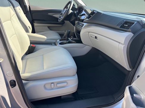 Certified 2019 Honda Pilot EX-L image 17