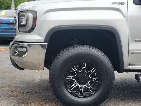 Used 2018 GMC Sierra 1500 SLT AWD/4WD image 6