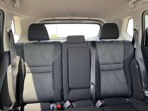 Used 2025 Nissan Rogue SV AWD/4WD image 40