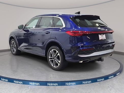 Used 2025 Audi Q5 Premium w/ Convenience Package AWD/4WD image 8