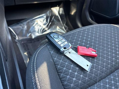 Used 2023 Ford Escape Active image 30