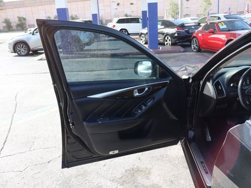 Used 2016 INFINITI Q50 Sport RWD image 12