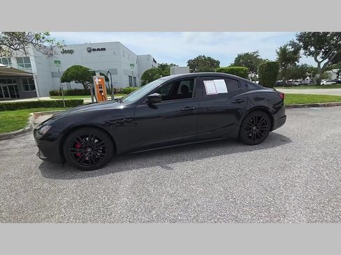 Used 2023 Maserati Ghibli Modena RWD image 49