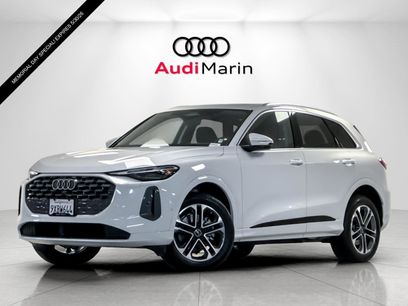 Certified 2025 Audi Q5 Premium w/ Convenience Package