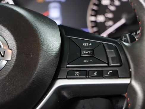 Used 2022 Nissan Altima 2.5 SR FWD image 16