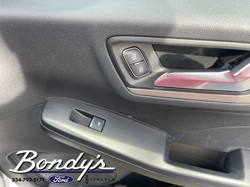 Used 2021 Ford Escape SE w/ Convenience Package image 20