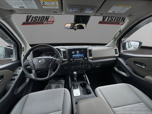 Used 2022 Nissan Frontier SV w/ Technology Package image 21