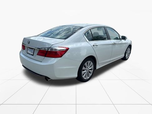 Used 2015 Honda Accord EX image 8