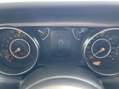 Used 2022 Jeep Wrangler Unlimited Sport AWD/4WD image 24
