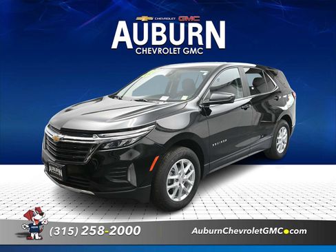 Used 2023 Chevrolet Equinox LT AWD/4WD image 1