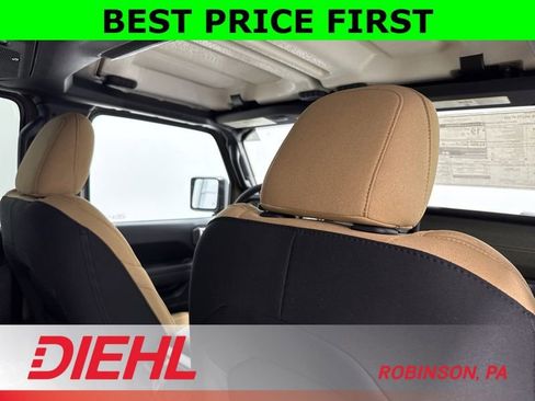 New 2026 Jeep Gladiator Willys image 12