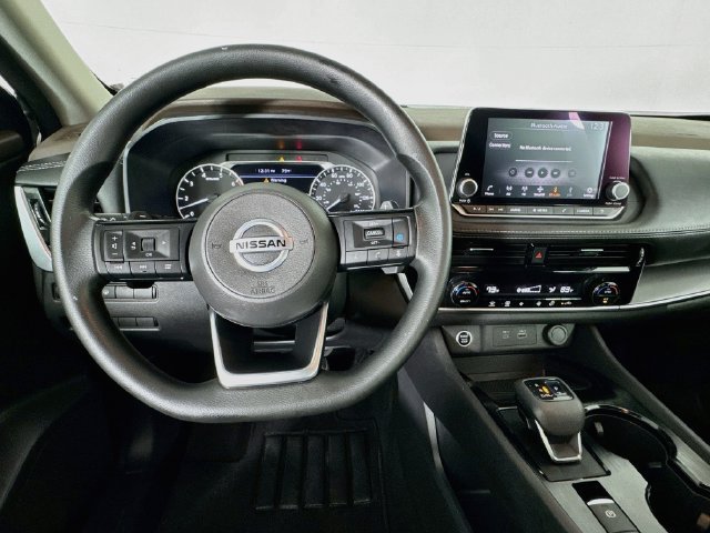 Used 2021 Nissan Rogue SV FWD image 10
