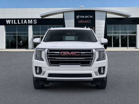 Used 2023 GMC Yukon XL SLT w/ SLT Luxury Package AWD/4WD image 2