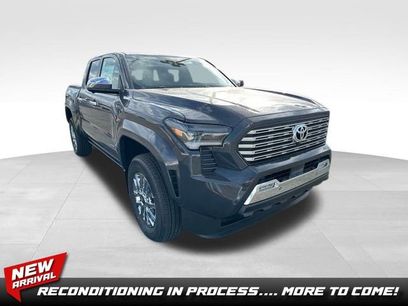 Used 2025 Toyota Tacoma Limited