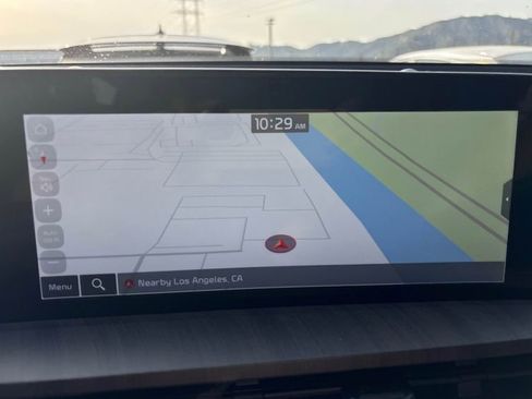 Used 2024 Kia Telluride SX Prestige image 11