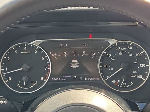 Used 2025 Nissan Pathfinder SL FWD image 21