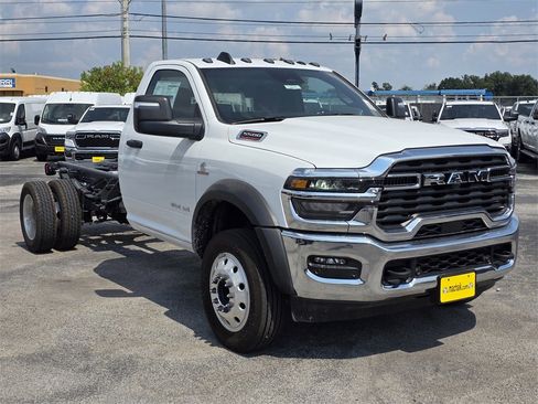 New 2026 RAM 5500 Tradesman image 2
